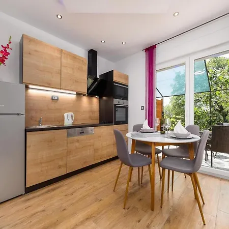 Apartment Vega Lux Jadranovo
