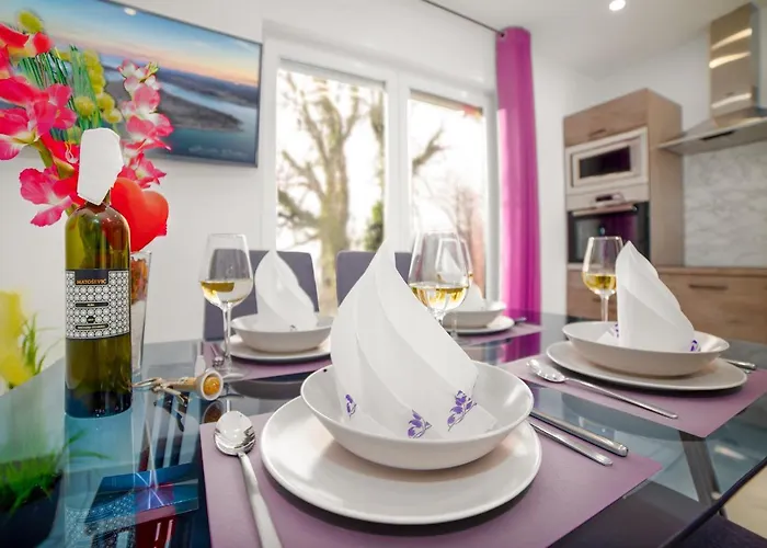 Vega Lux Appartement *